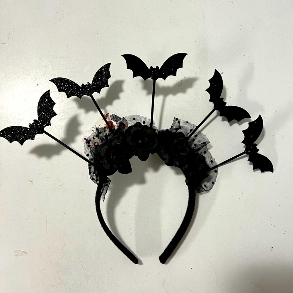 NWT sparkly bats headband